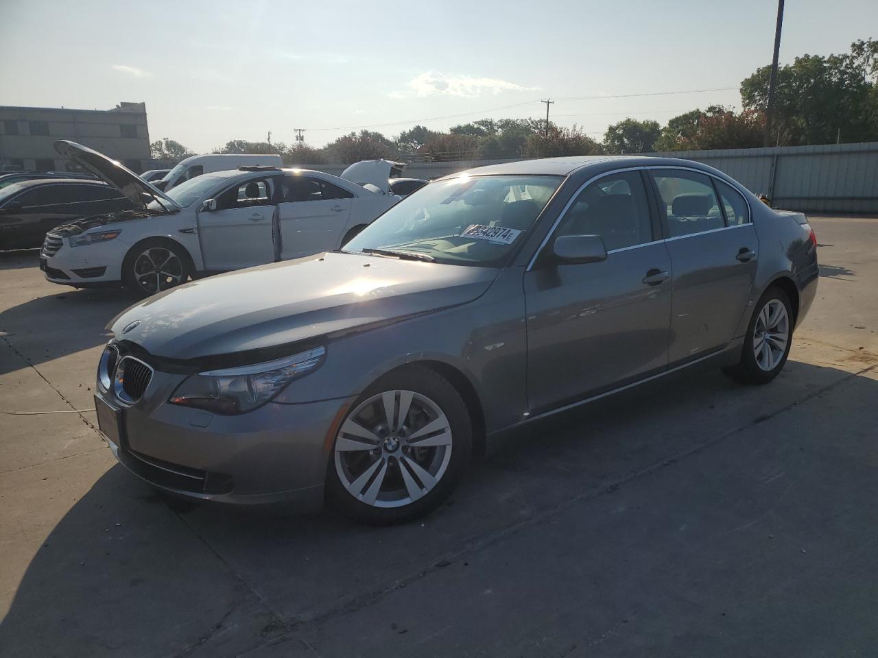 BMW 5 SERIES 2010