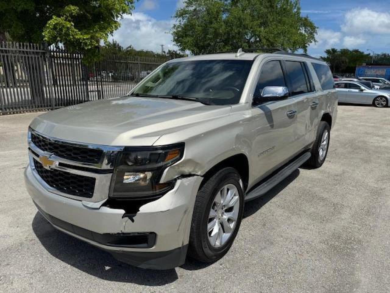 CHEVROLET Suburban K 2016