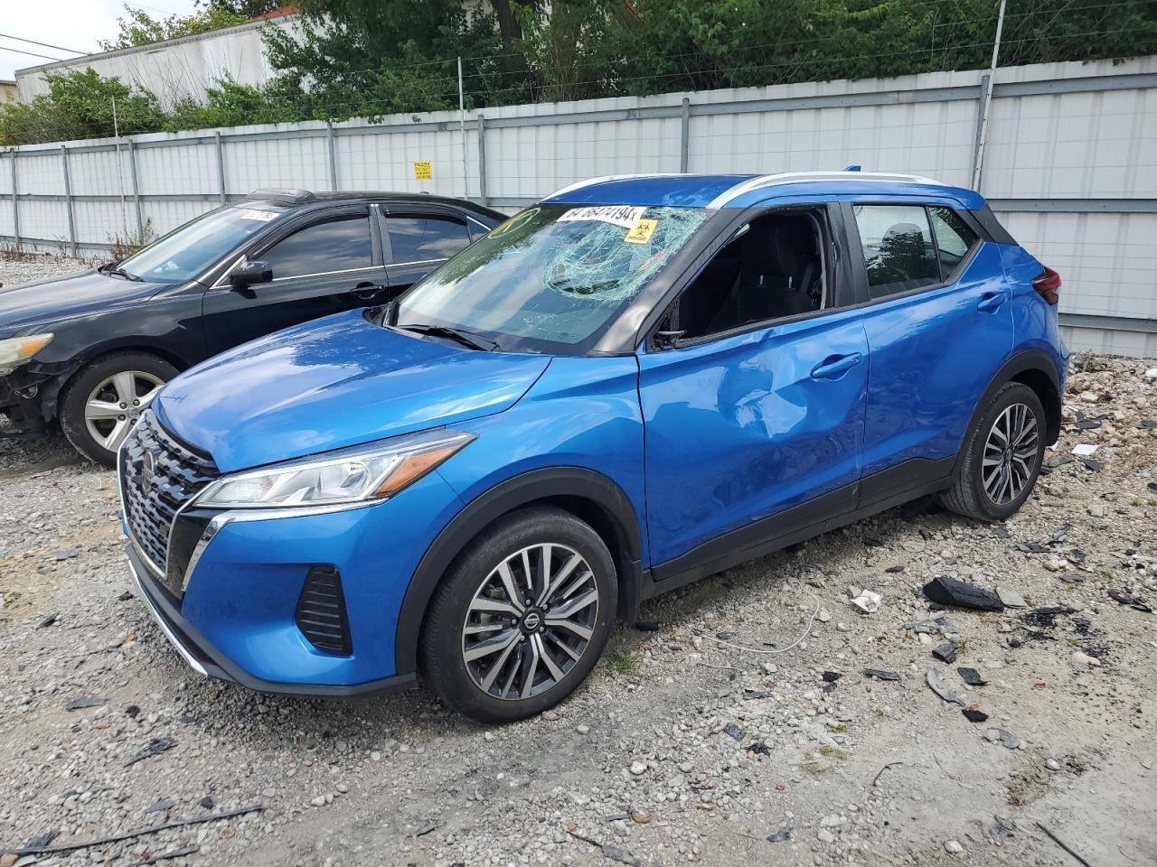 NISSAN KICKS SV 2021