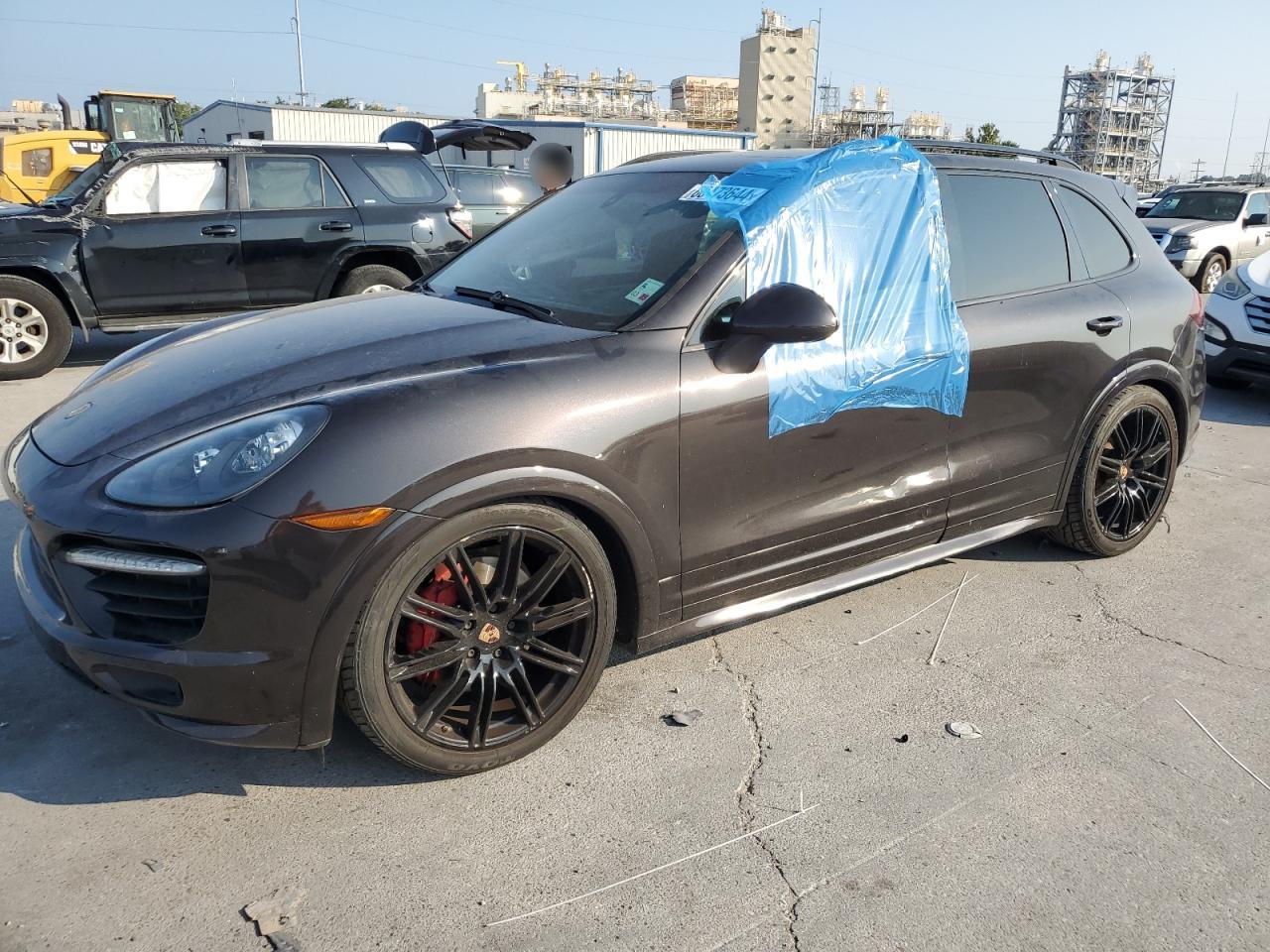 PORSCHE CAYENNE GT 2014