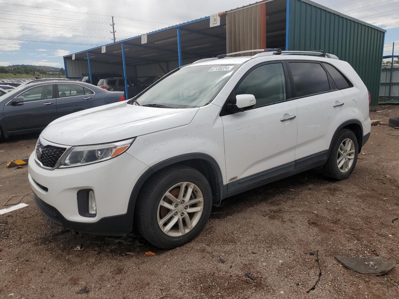 KIA SORENTO LX 2015