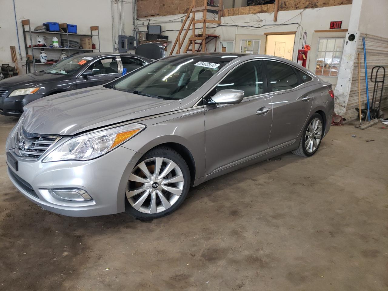 HYUNDAI AZERA GLS 2014
