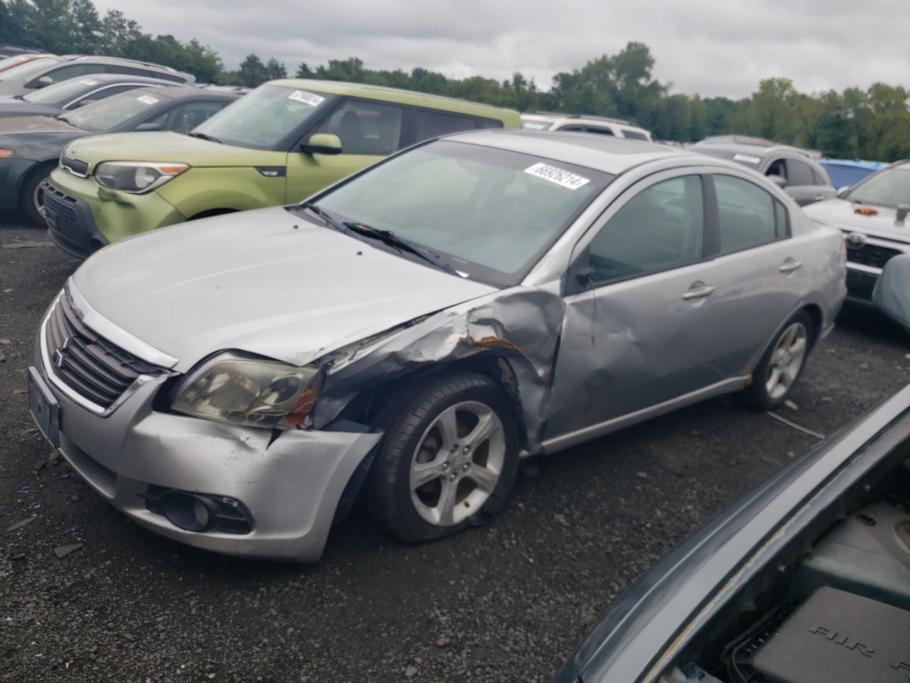 MITSUBISHI GALANT ES 2009