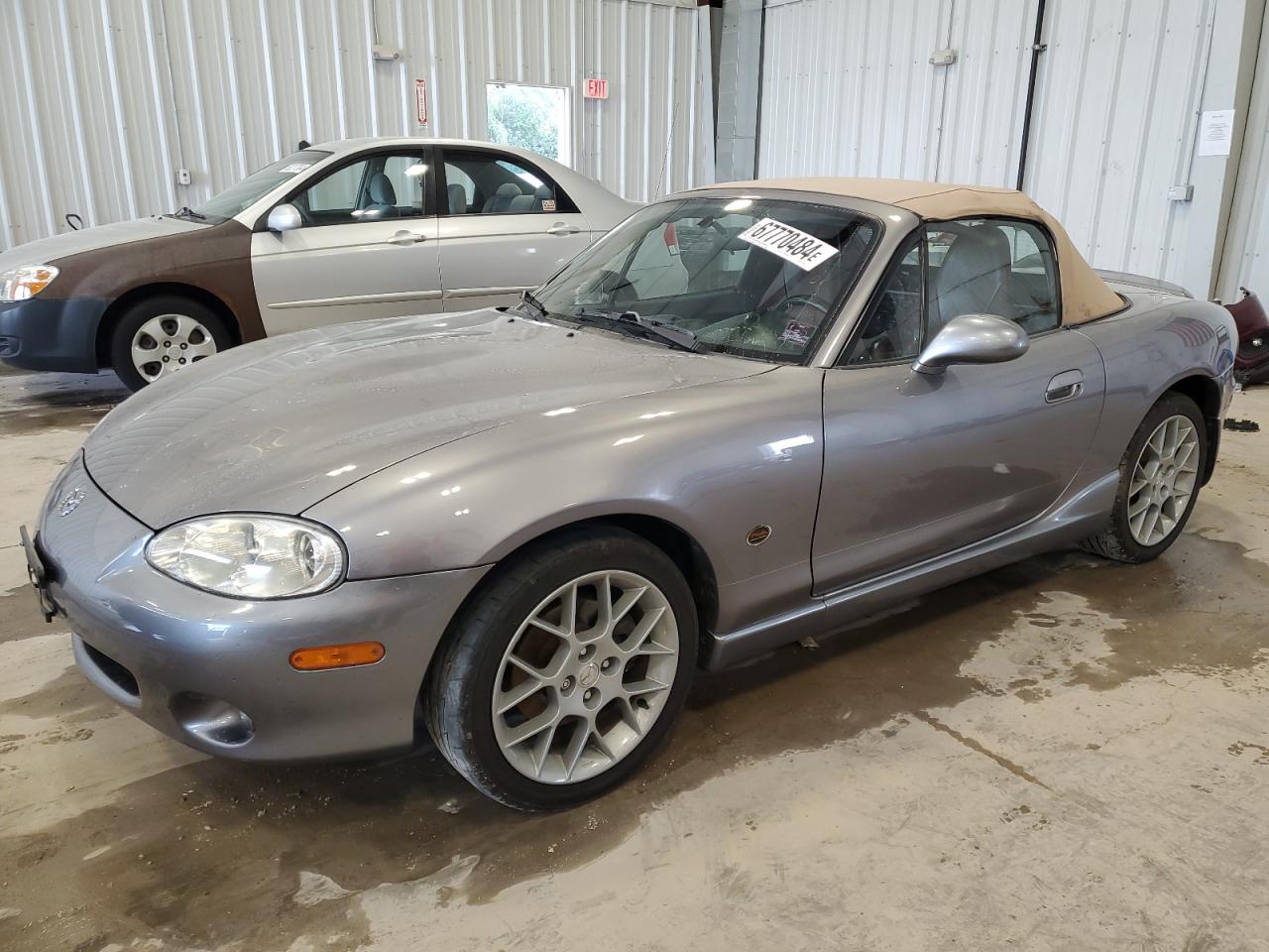MAZDA MX-5 MIATA 2002