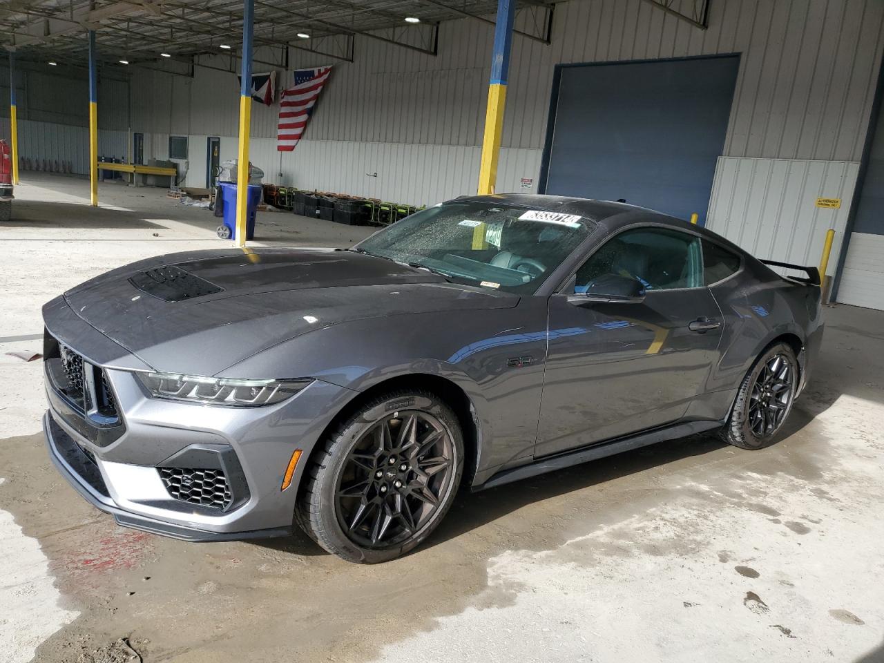 FORD MUSTANG 2024