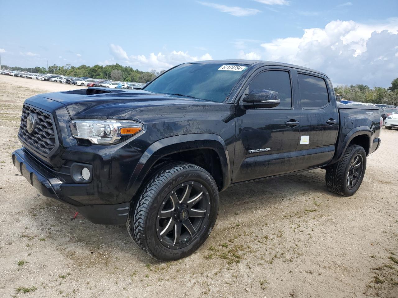 TOYOTA TACOMA DOU 2020