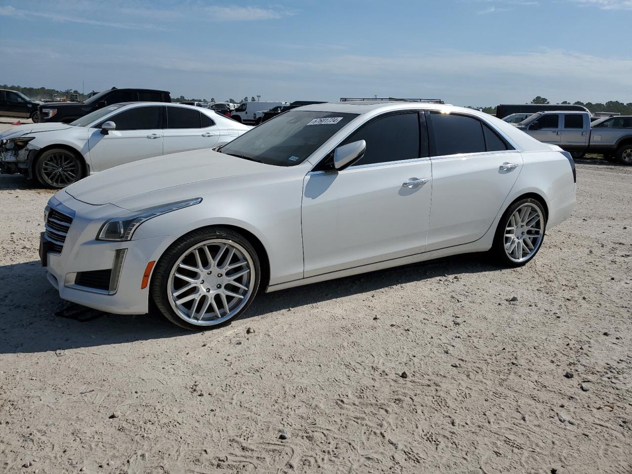 CADILLAC CTS LUXURY 2016