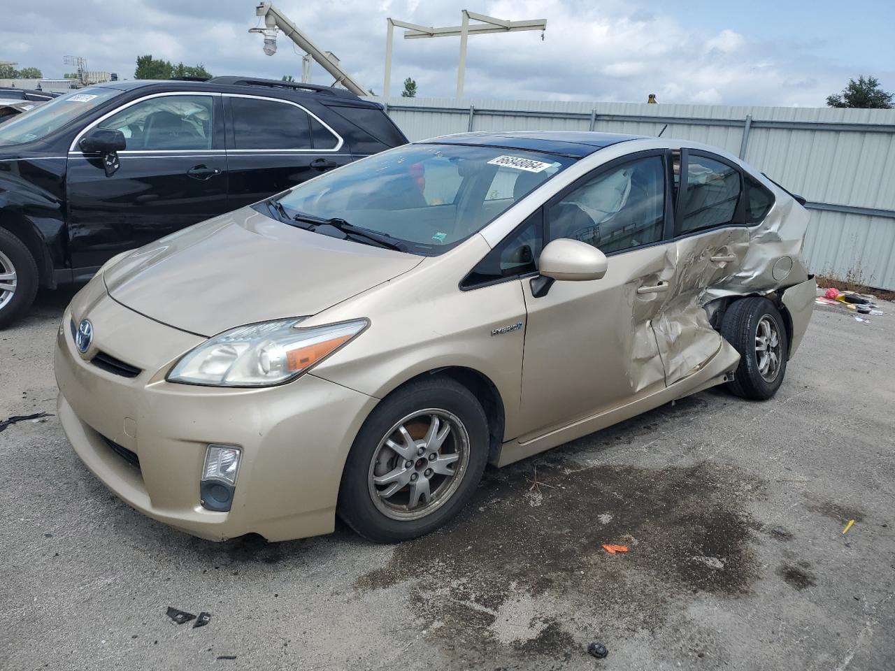 TOYOTA PRIUS 2010