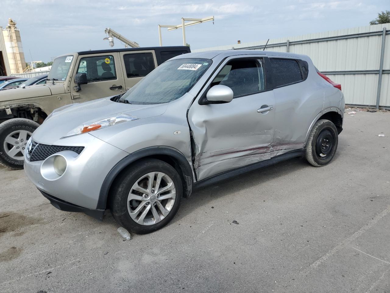 NISSAN JUKE S 2013