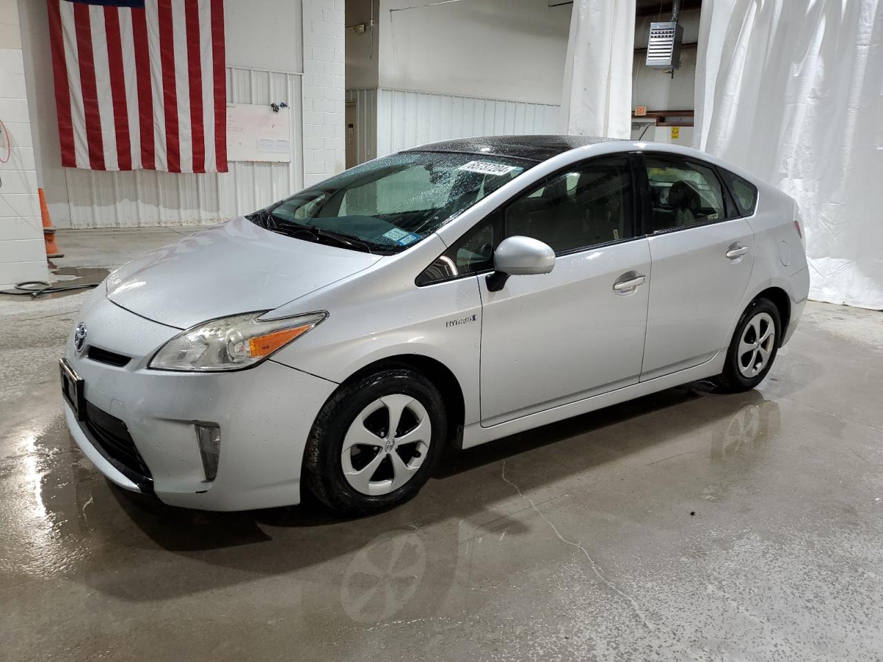 TOYOTA PRIUS 2015