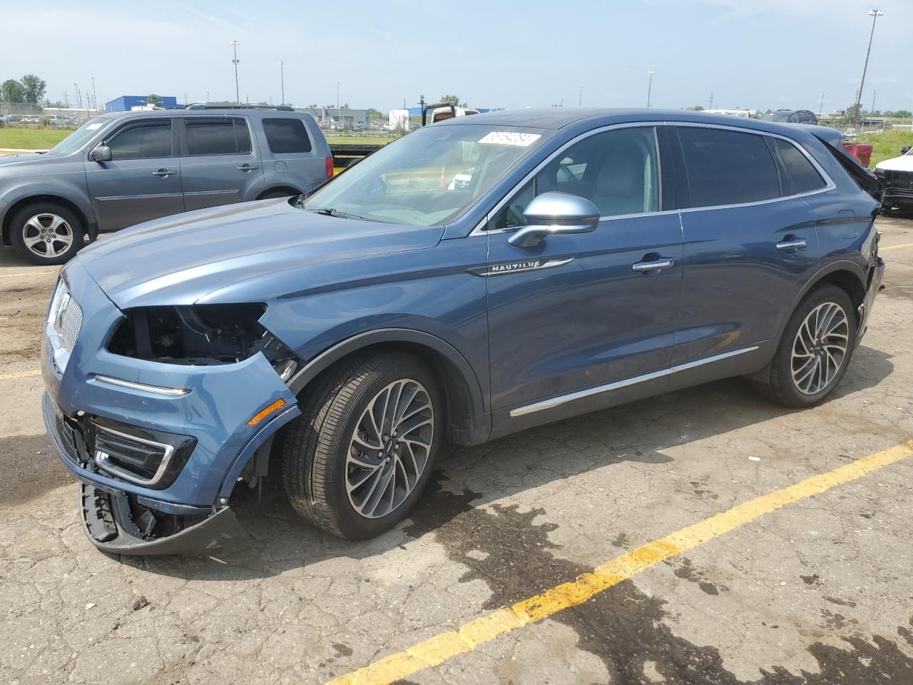 LINCOLN NAUTILUS R 2019