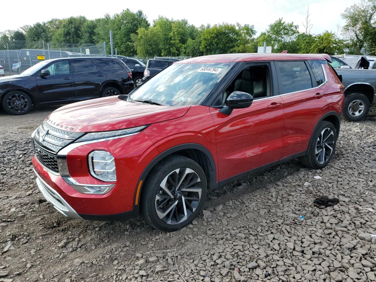 MITSUBISHI Outlander 2022