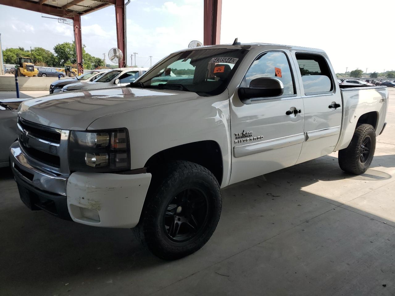 CHEVROLET SILVERADO 2011
