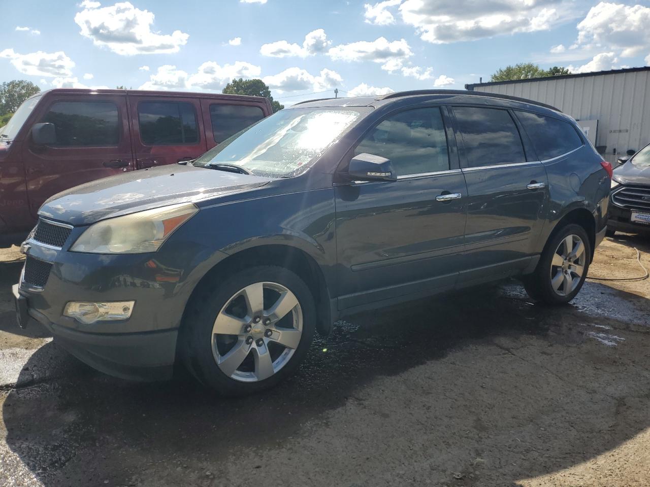 CHEVROLET TRAVERSE L 2012