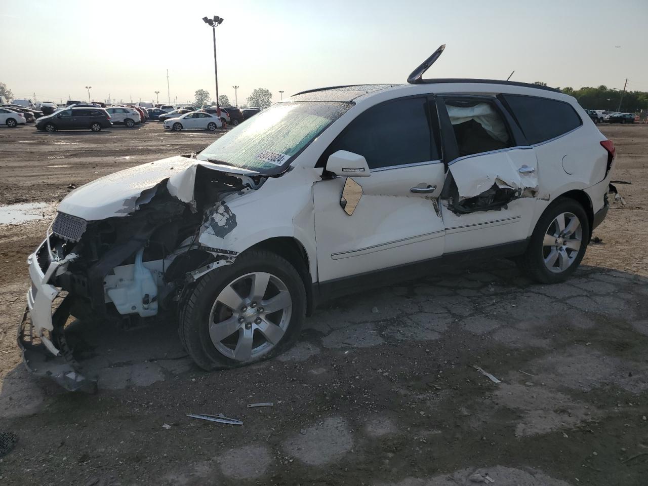 CHEVROLET TRAVERSE L 2011
