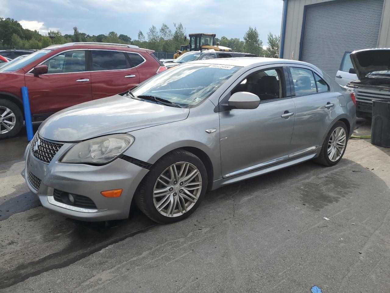 SUZUKI Kizashi Sp 2011
