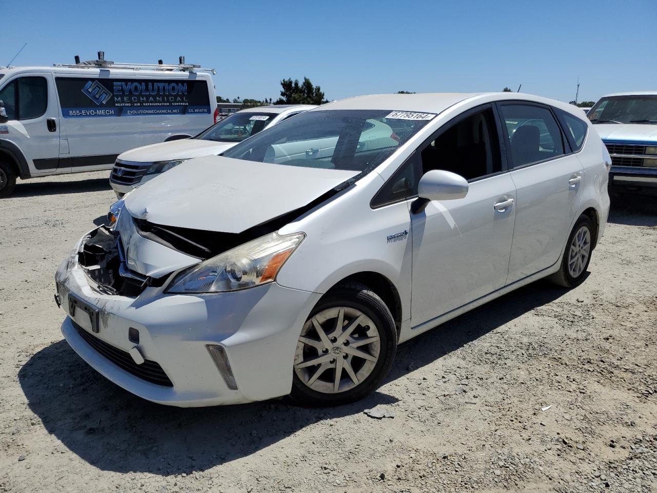 TOYOTA PRIUS V 2014