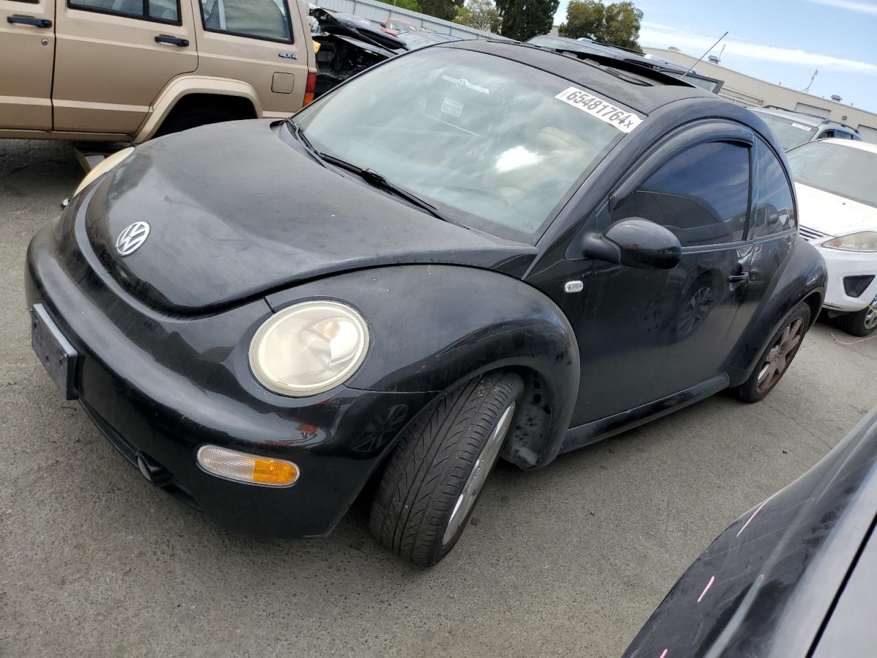 VOLKSWAGEN NEW BEETLE 2001