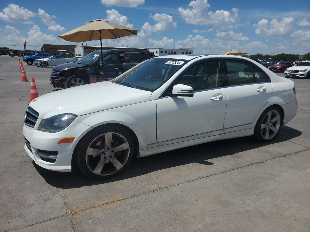 MERCEDES-BENZ C-CLASS 2014