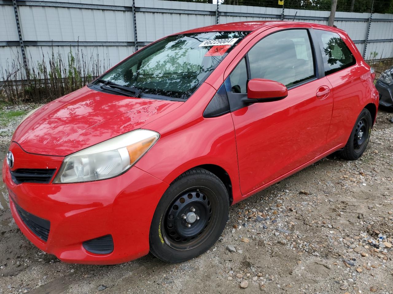 TOYOTA YARIS 2012