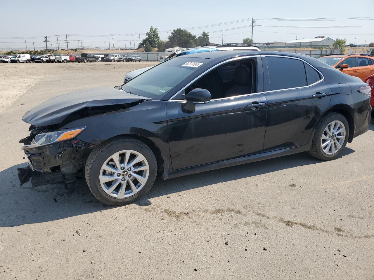 TOYOTA CAMRY LE 2023