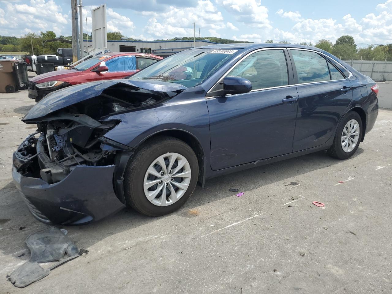 TOYOTA CAMRY LE 2015
