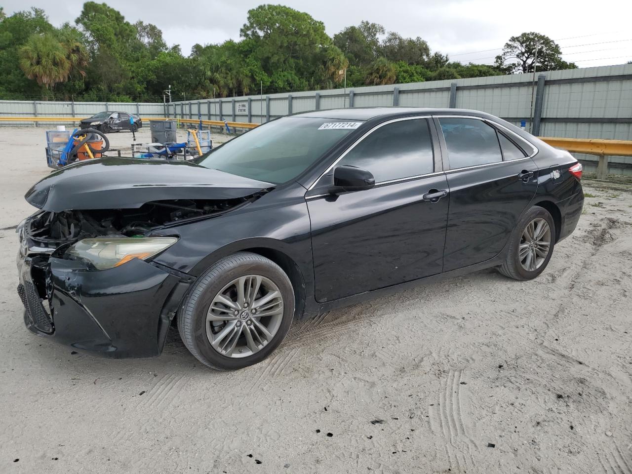 TOYOTA CAMRY LE 2016