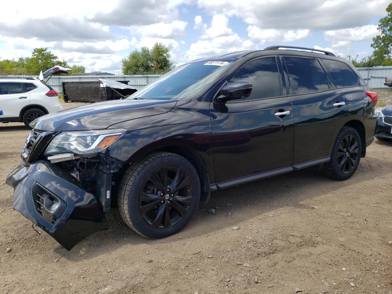 NISSAN PATHFINDER 2018