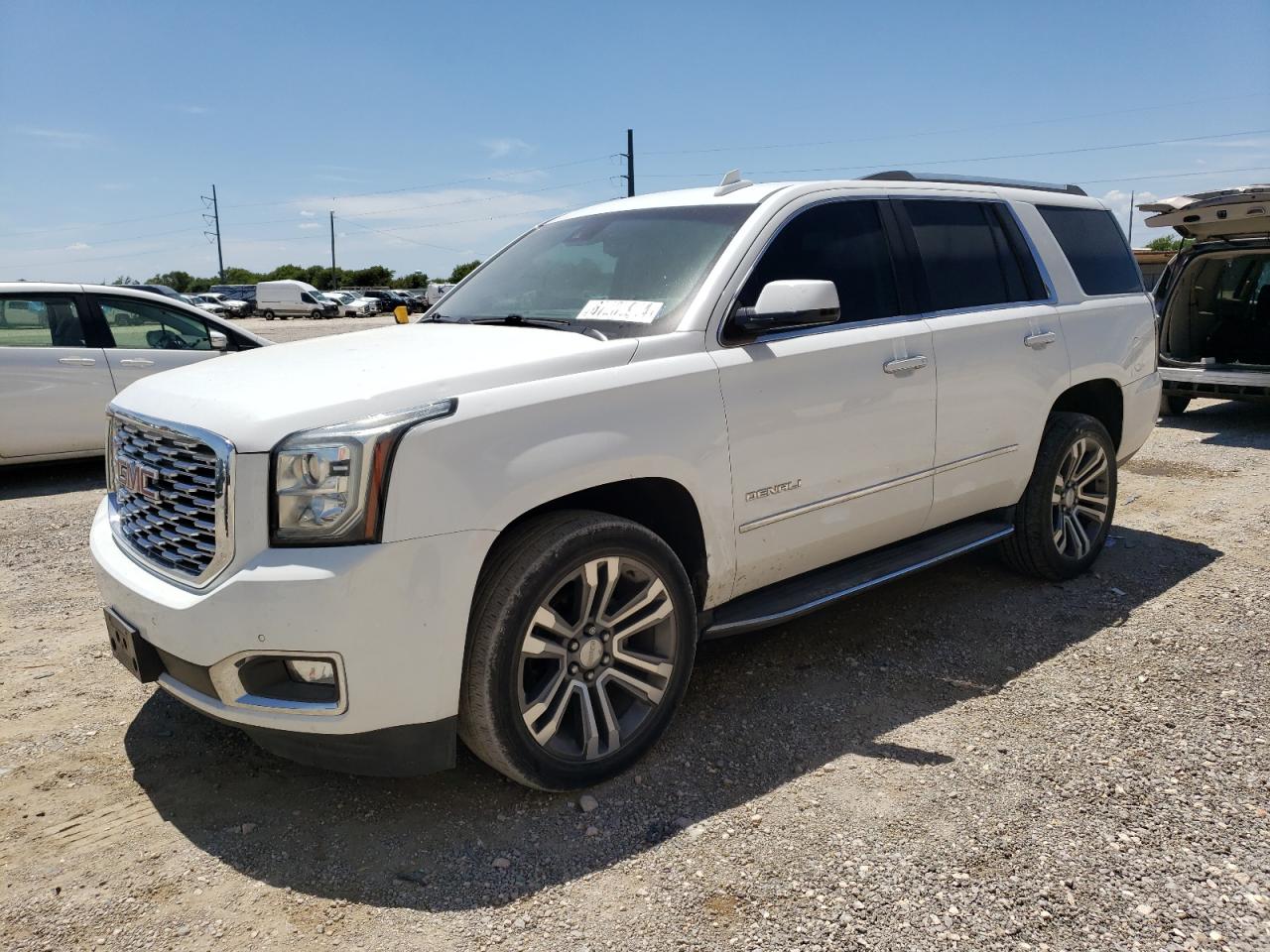 GMC YUKON DENA 2019