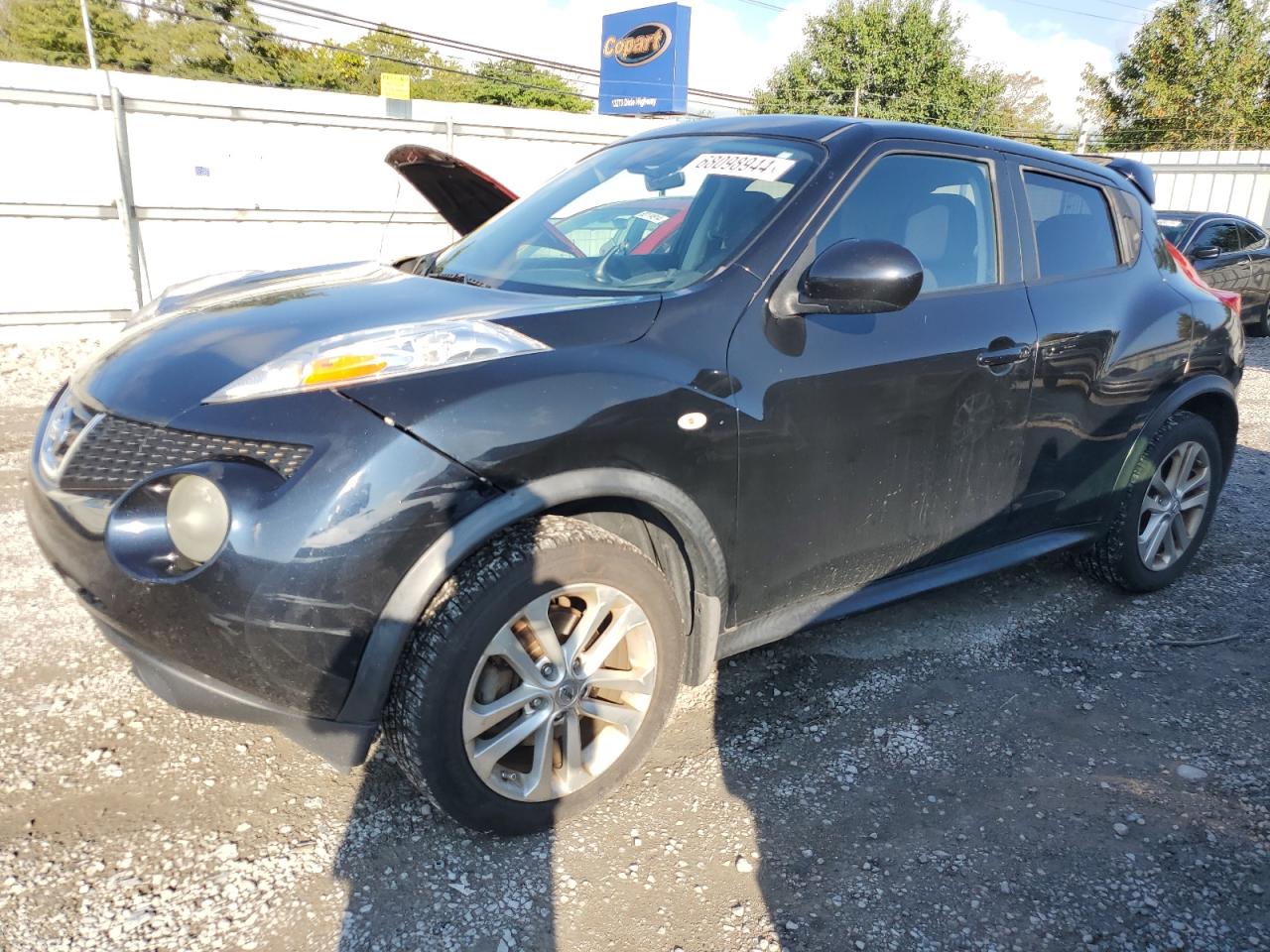 NISSAN JUKE 2012