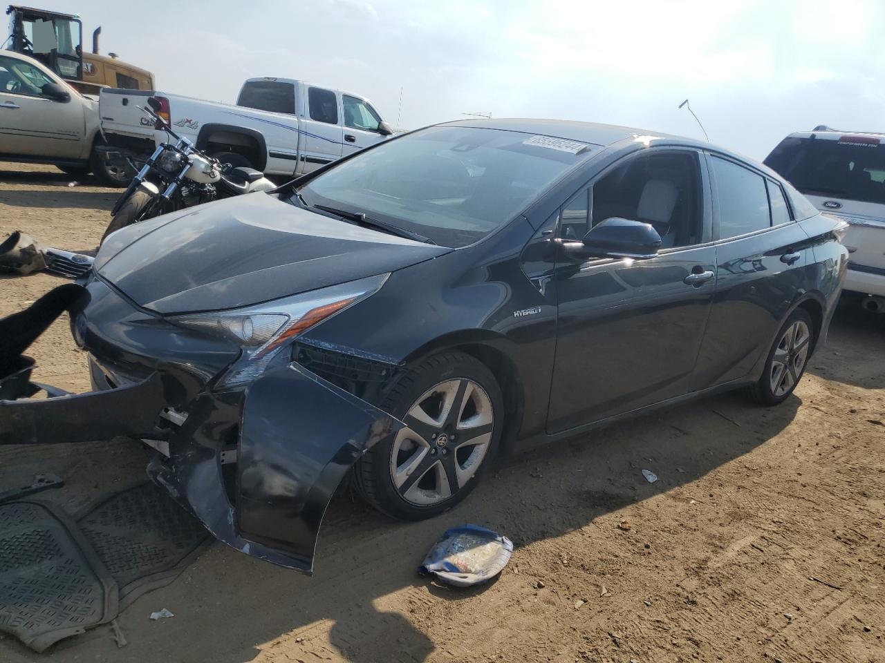 TOYOTA PRIUS 2016