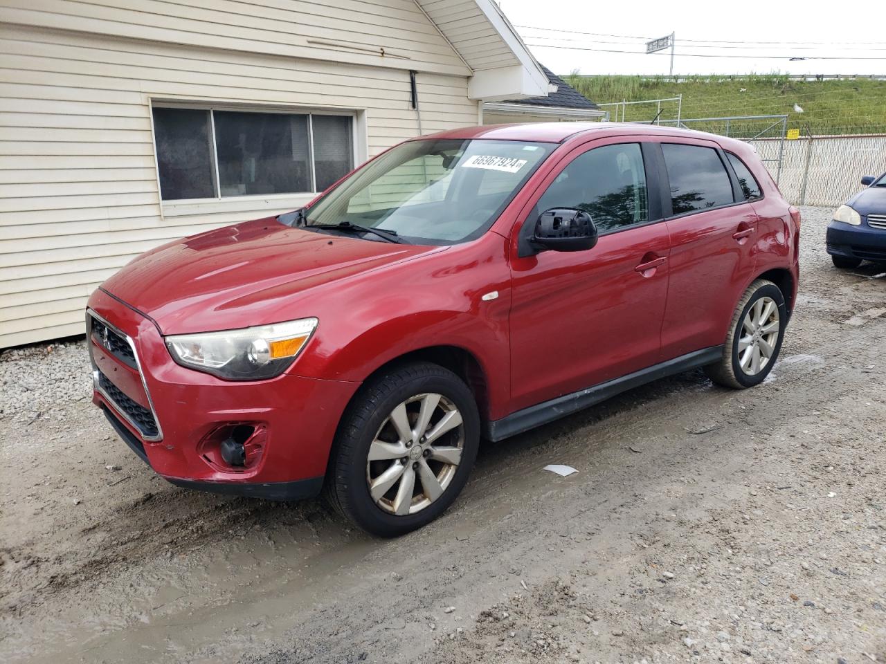 MITSUBISHI OUTLANDER 2014