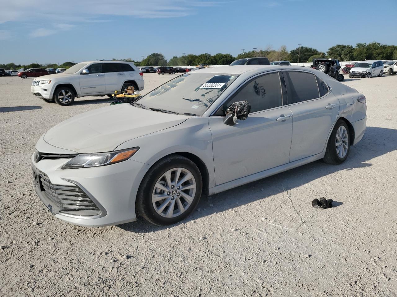 TOYOTA CAMRY LE 2024