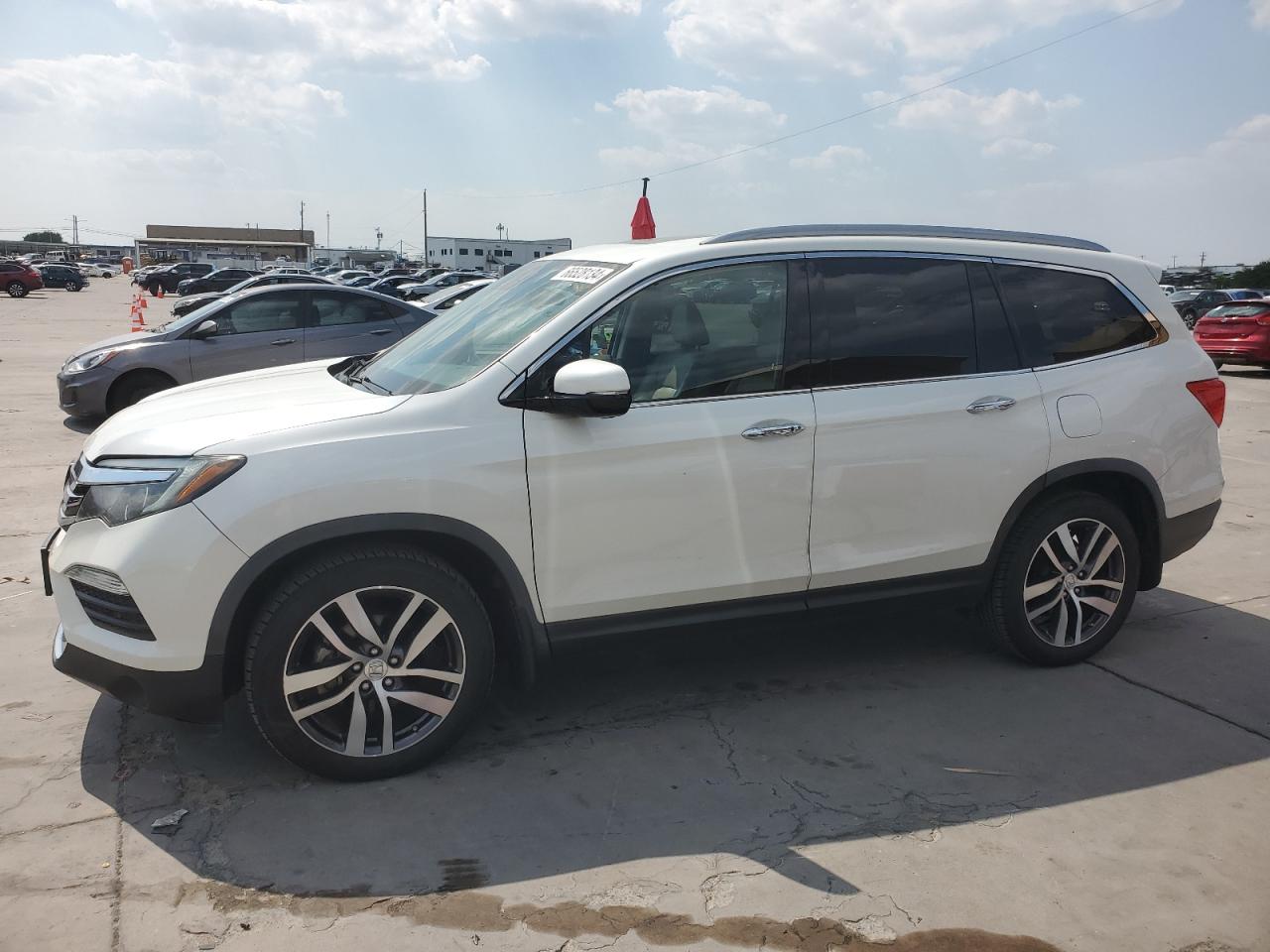 HONDA PILOT ELIT 2016
