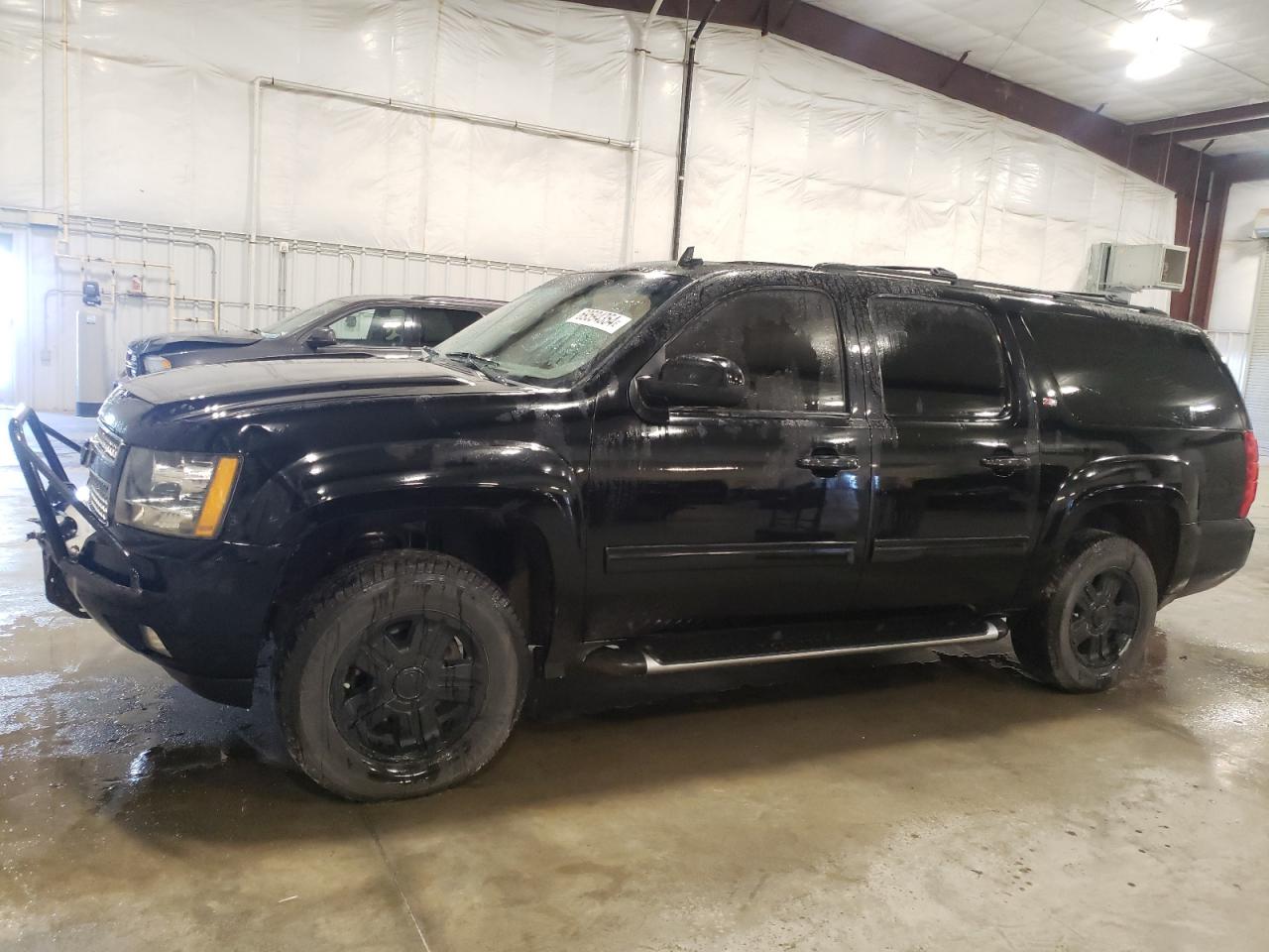 CHEVROLET SUBURBAN 2011