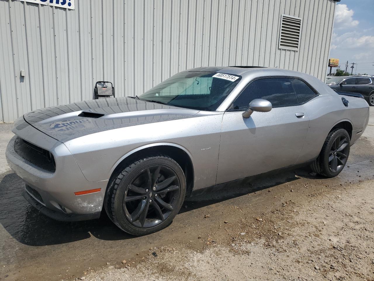 DODGE CHALLENGER 2017