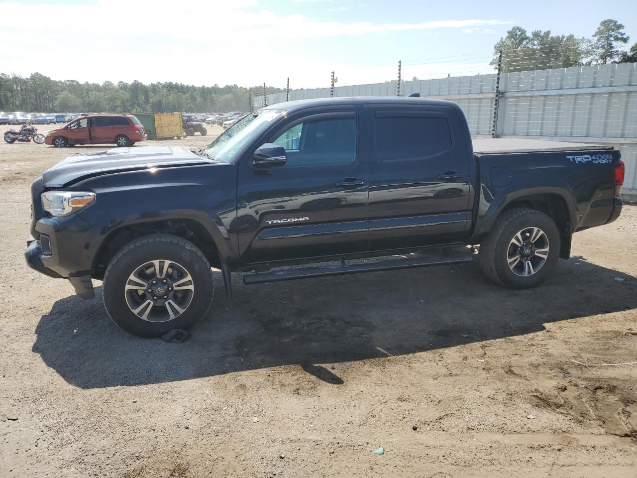 TOYOTA TACOMA DOU 2018