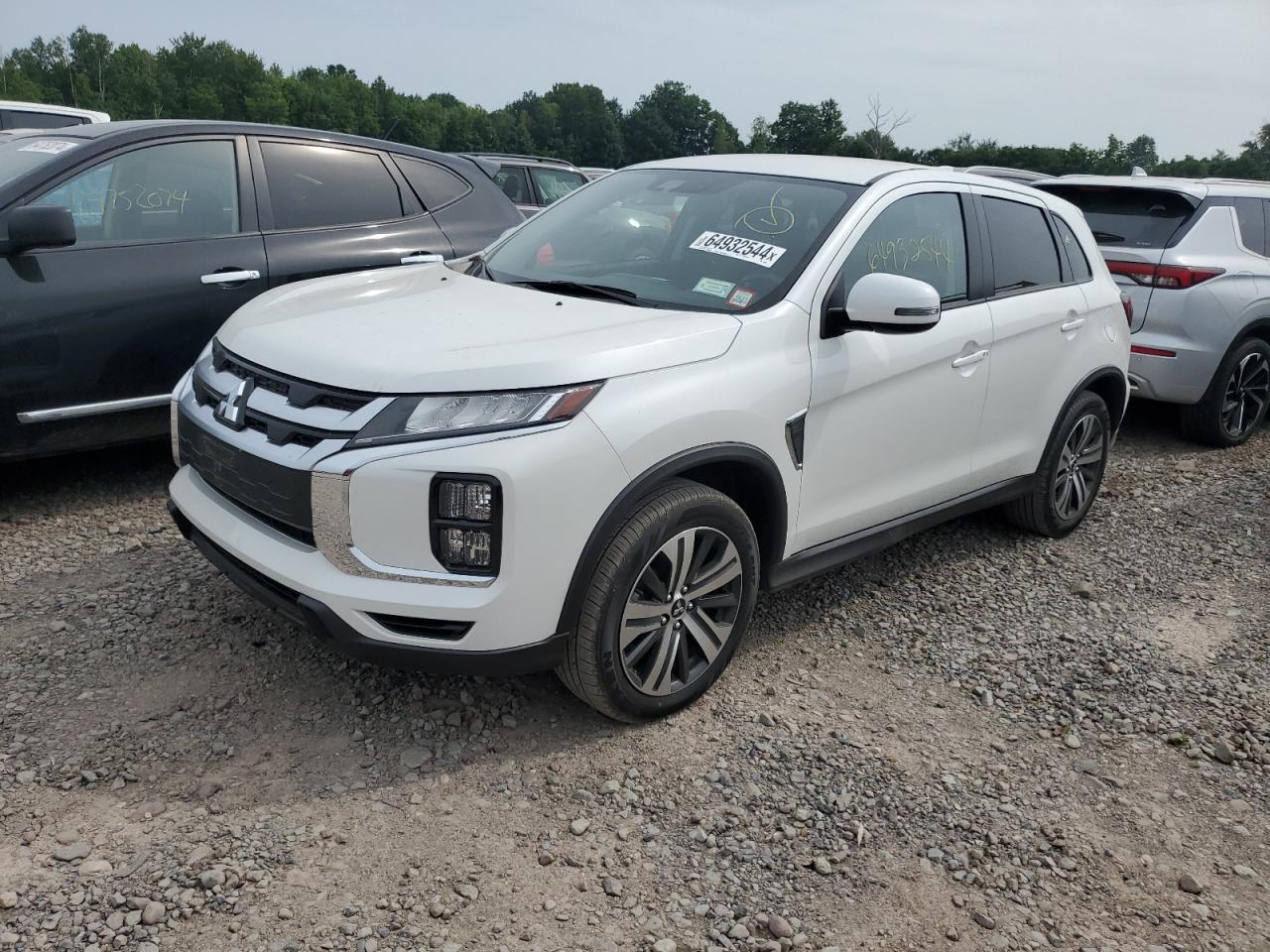 MITSUBISHI OUTLANDER 2021