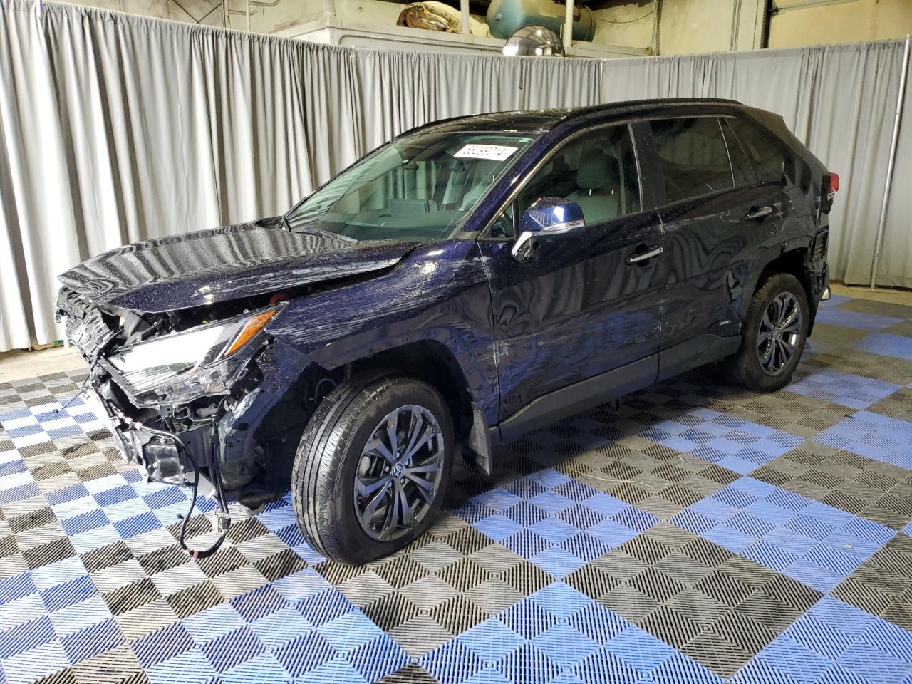 TOYOTA RAV4 2024