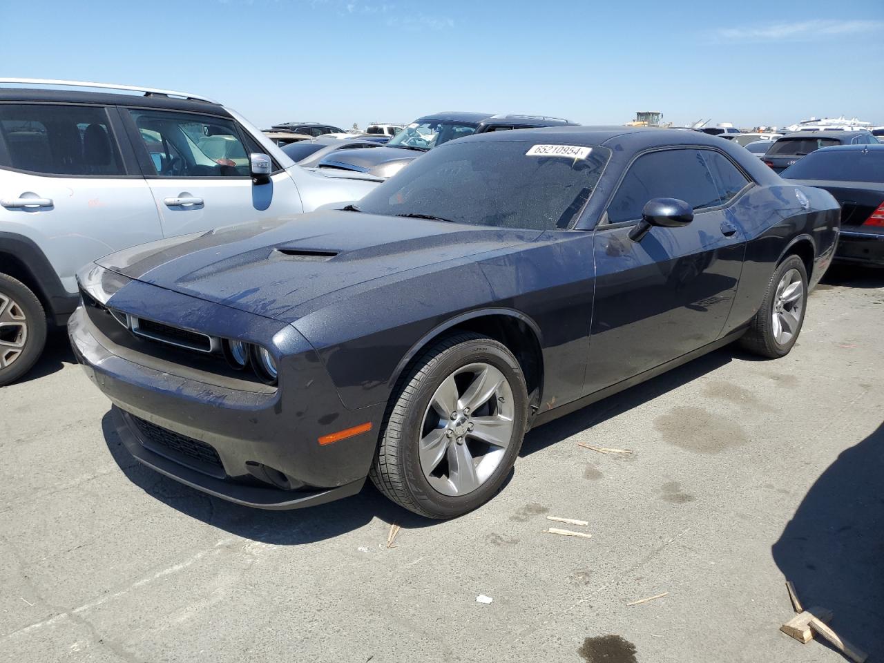 DODGE CHALLENGER 2016