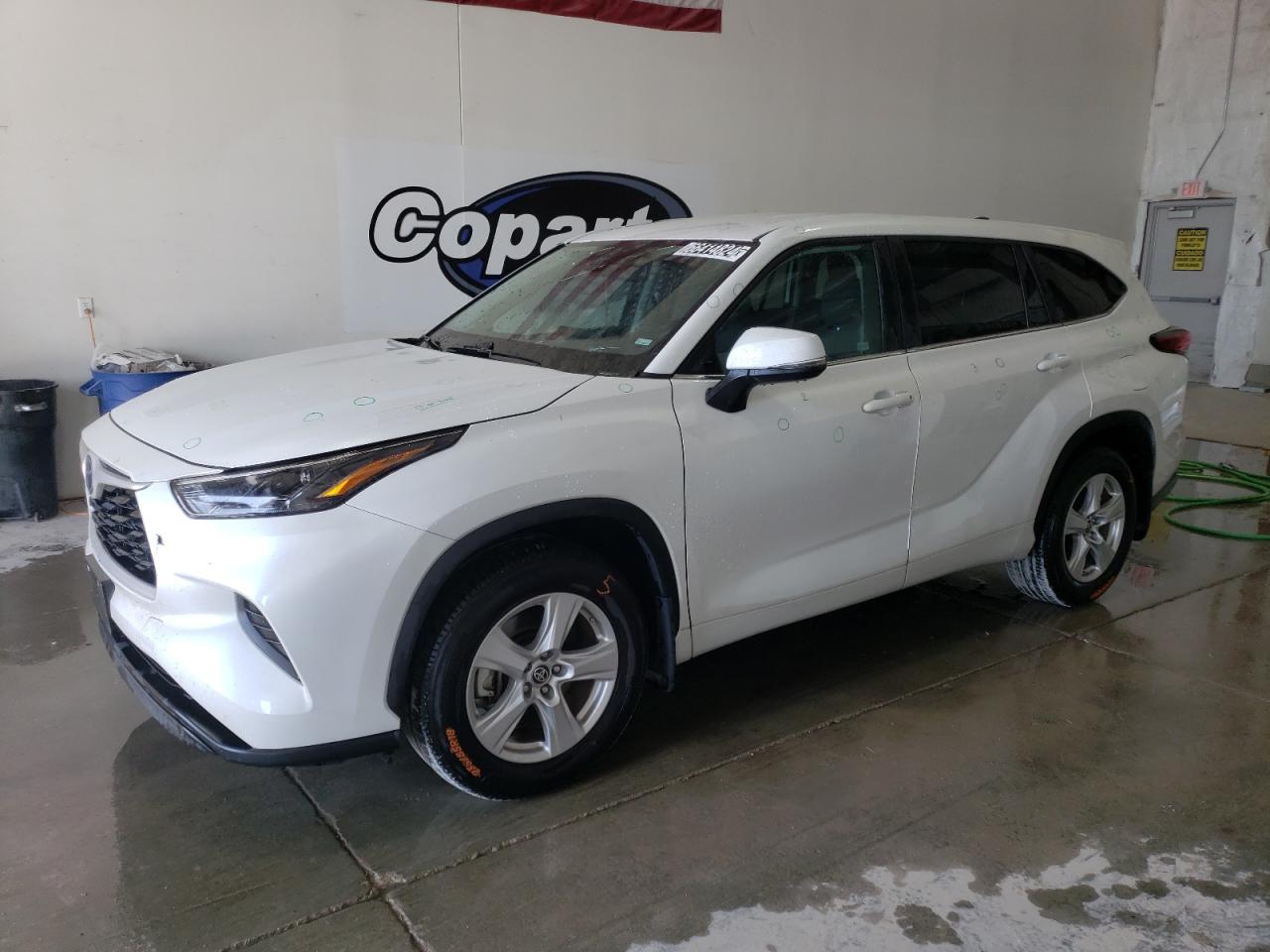 TOYOTA HIGHLANDER 2023