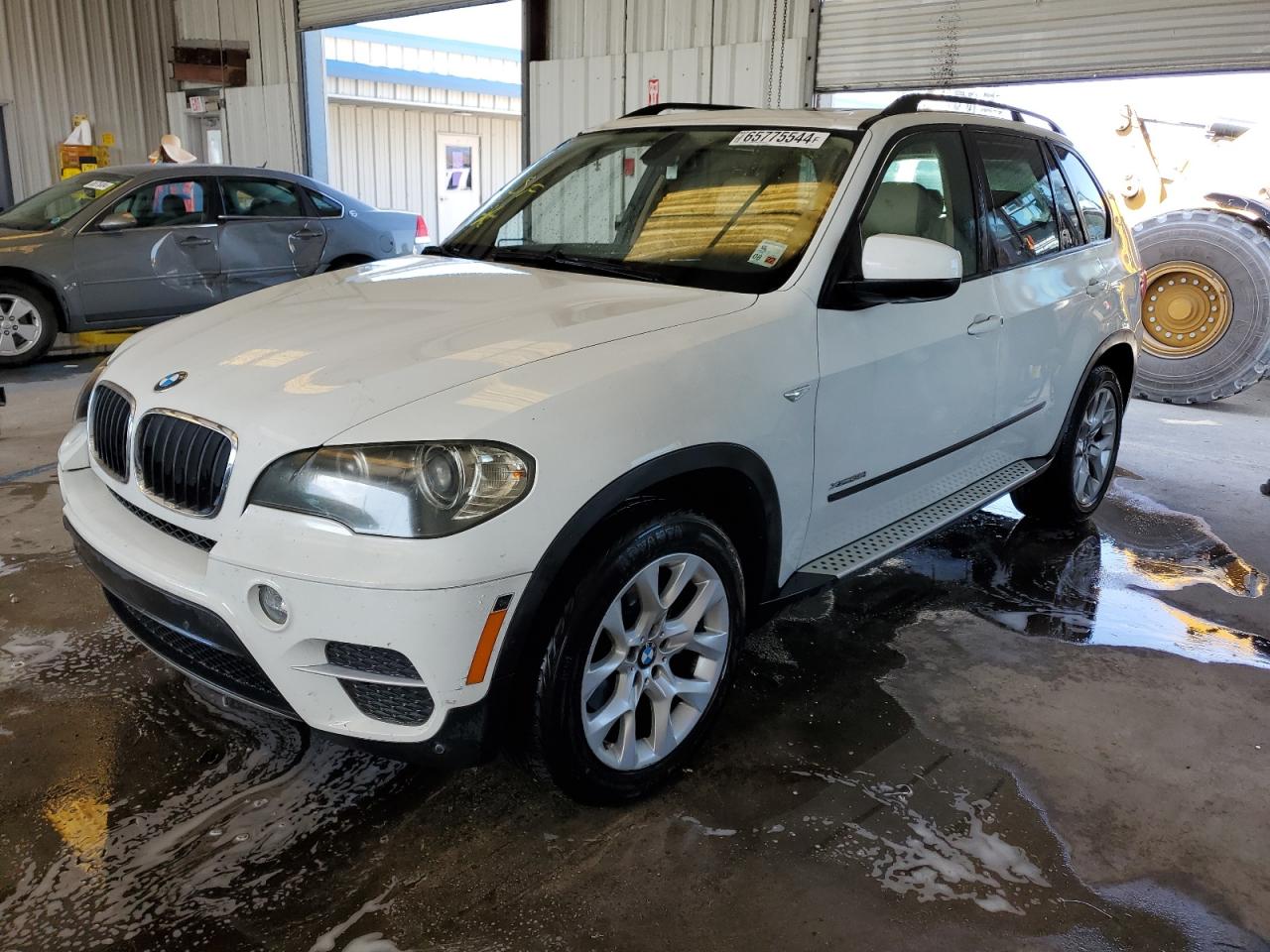 BMW X5 2011