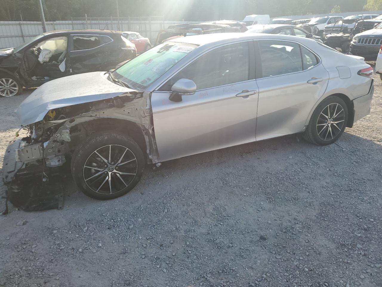 TOYOTA CAMRY SE N 2024