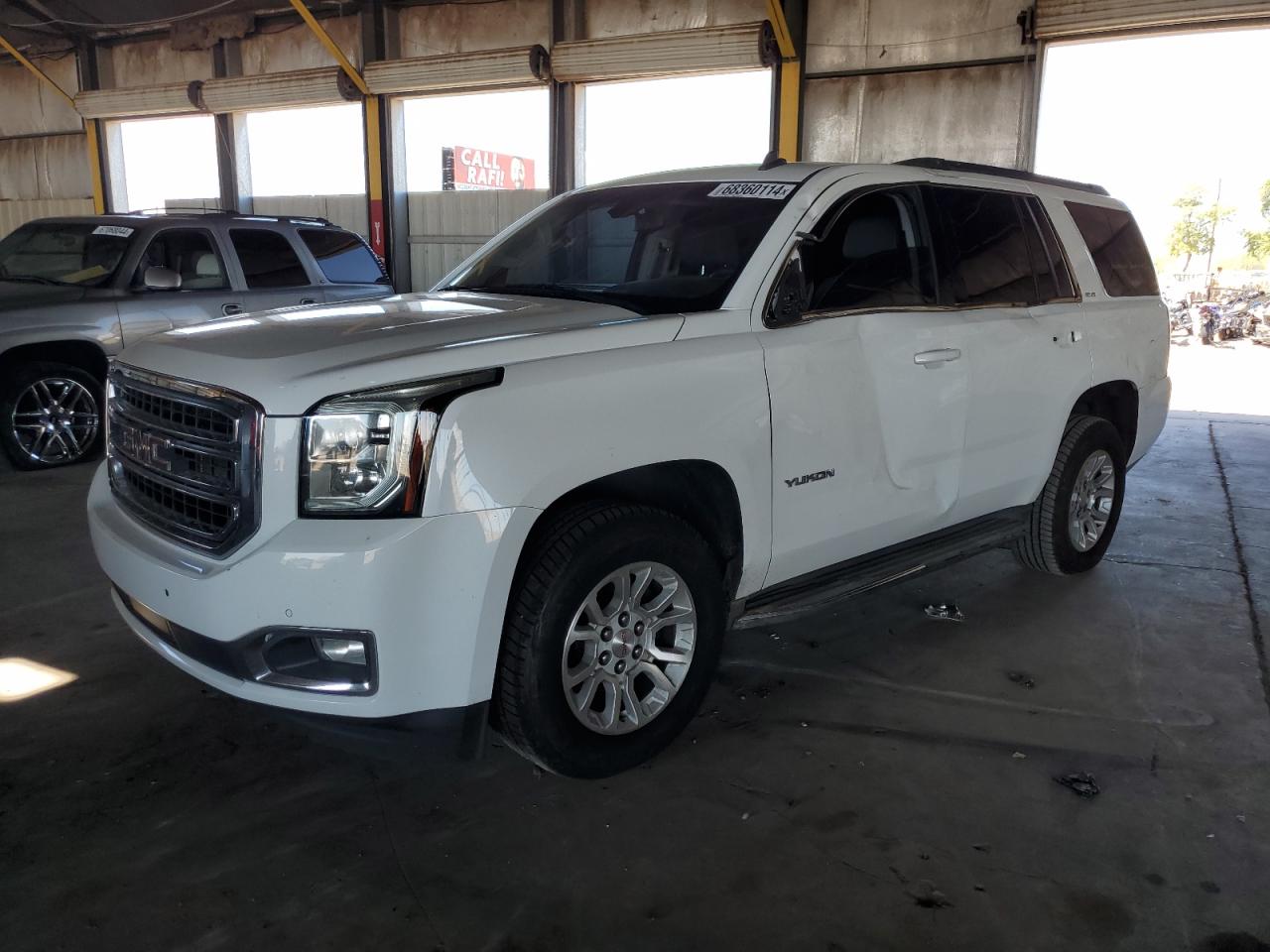 GMC YUKON SLE 2015