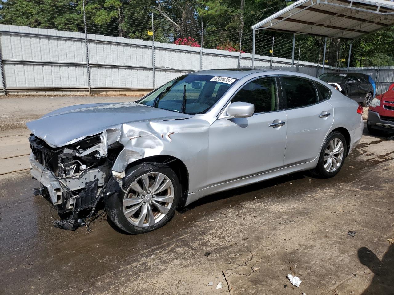 INFINITI M37 2012