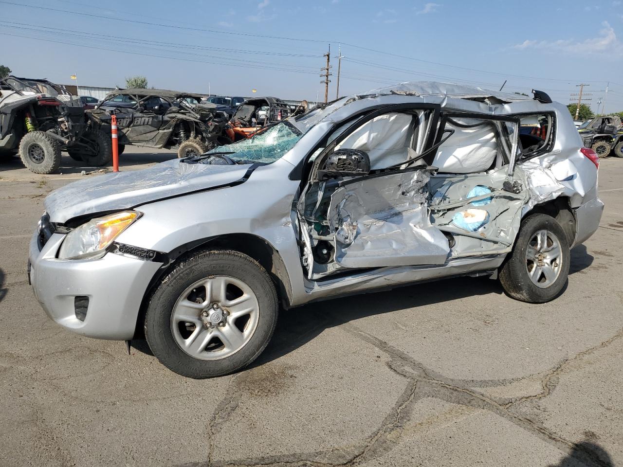 TOYOTA RAV4 2011