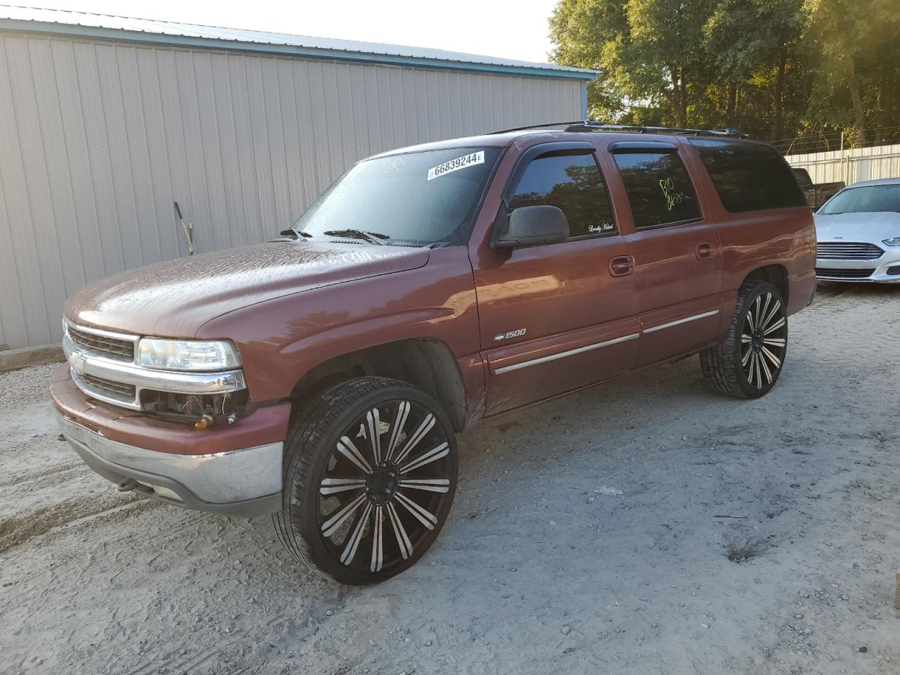 CHEVROLET SUBURBAN 2000