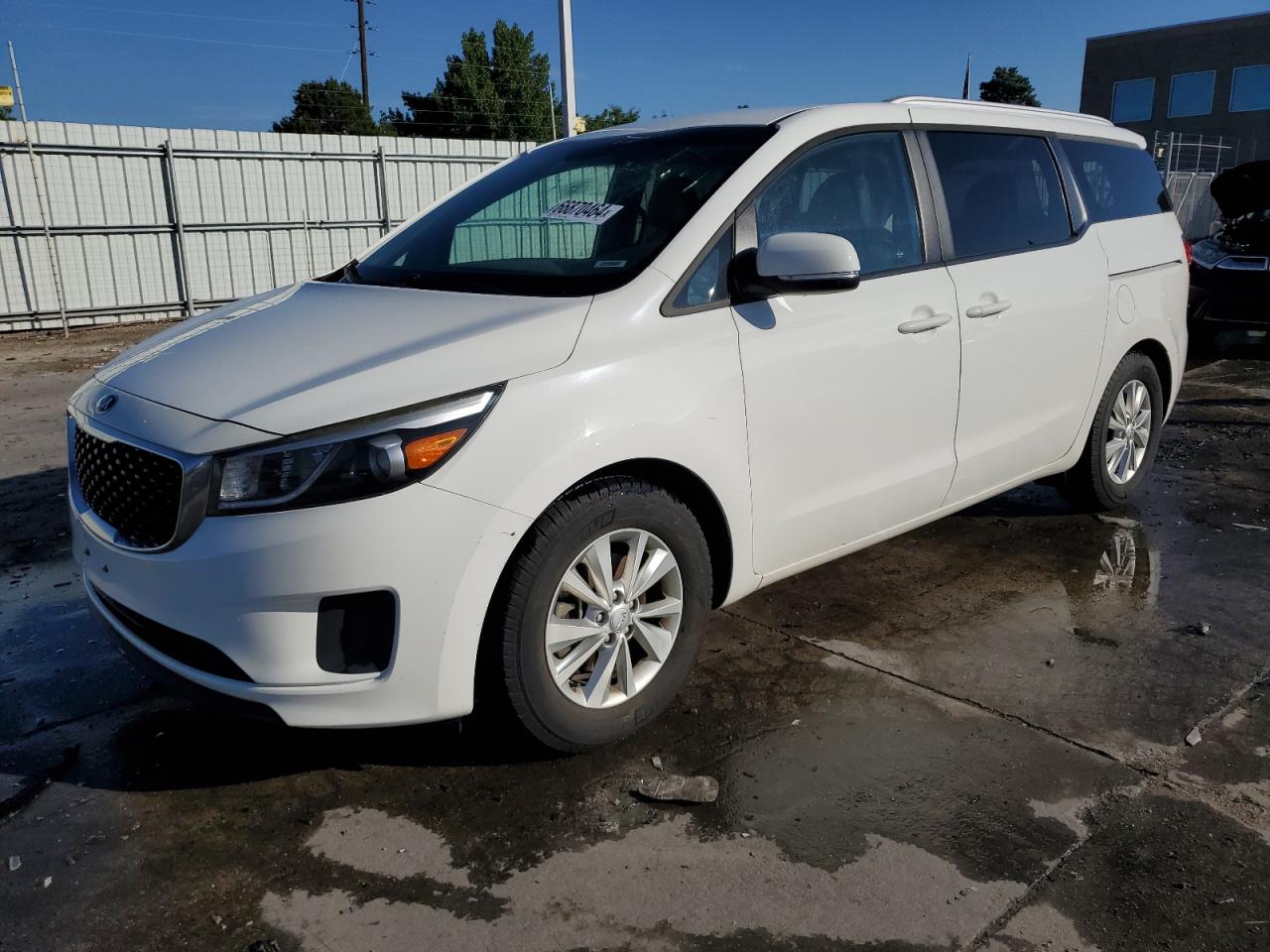 KIA SEDONA LX 2016