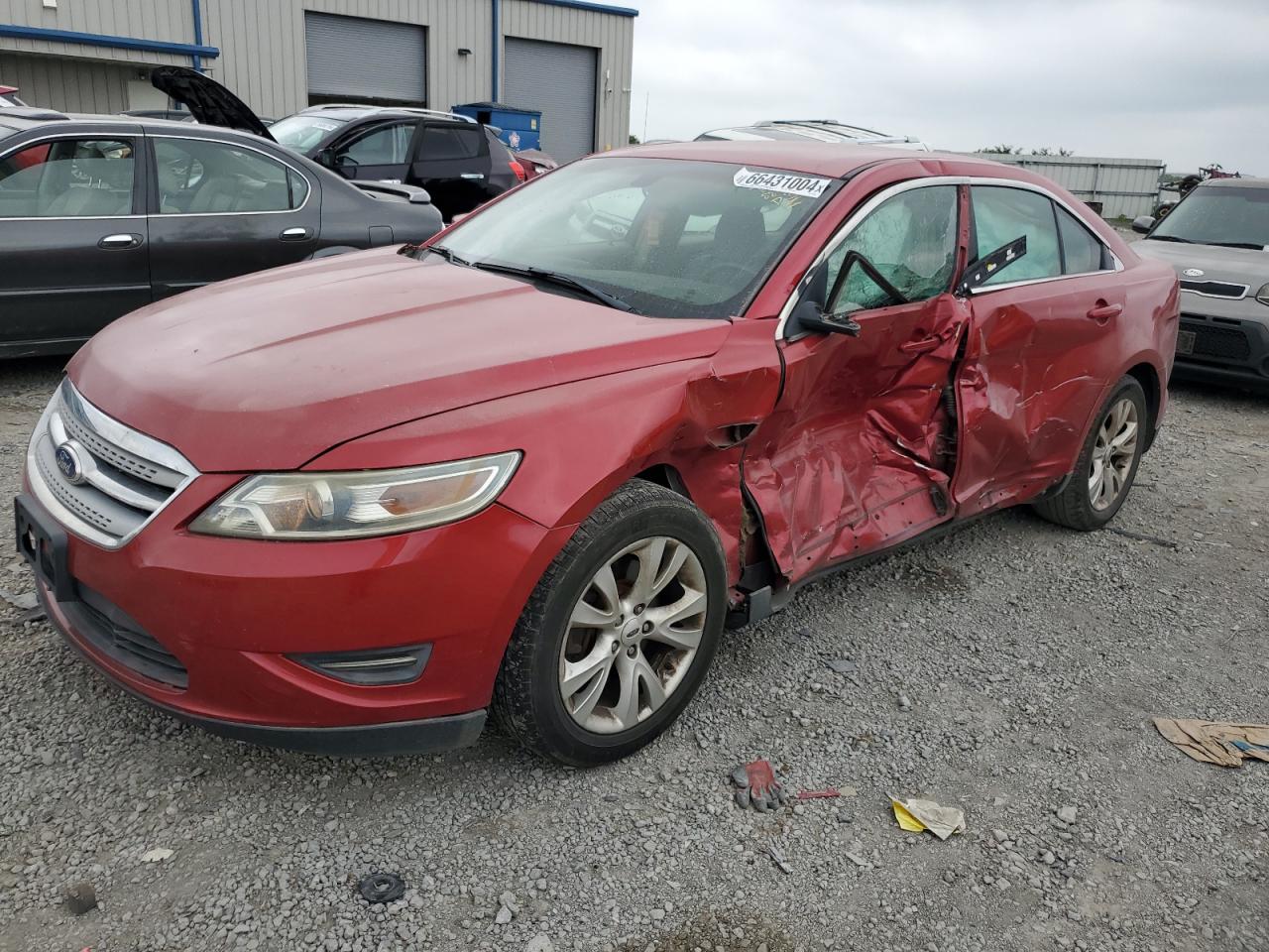 FORD TAURUS SEL 2011