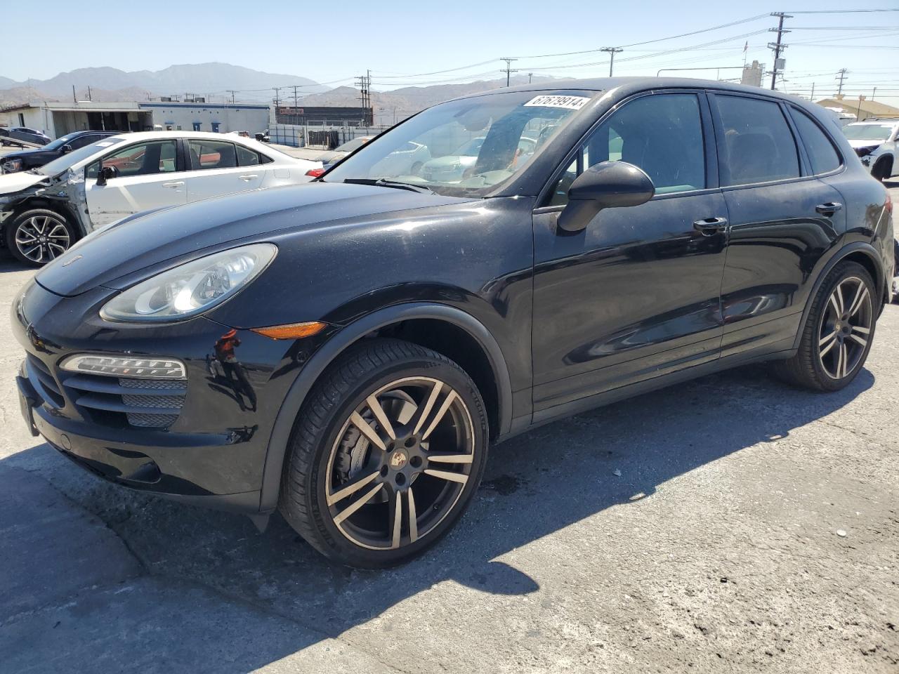 PORSCHE CAYENNE S 2012